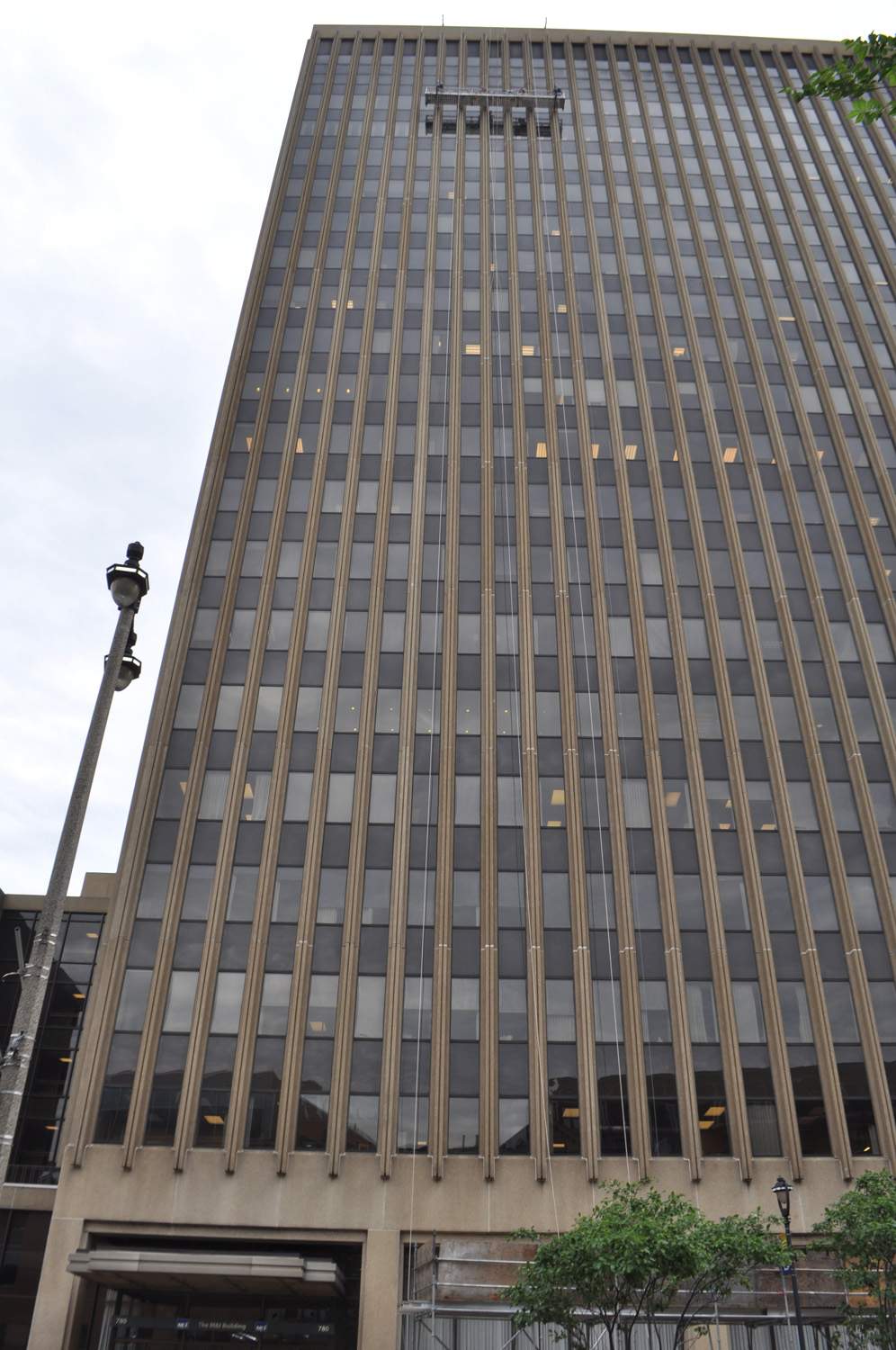 Bond Façade provided concrete restoration services for BMO Harris in Milwaukee